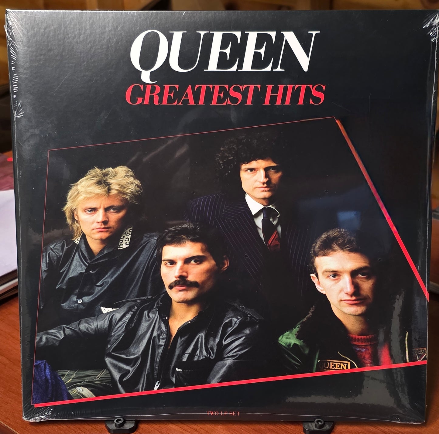 Queen Greatest Hits 180 Grams Vinyl Album **NEW**