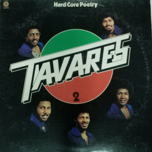 Album cover for 'Navares 2' with four individuals and a green and red circle on a dark background.